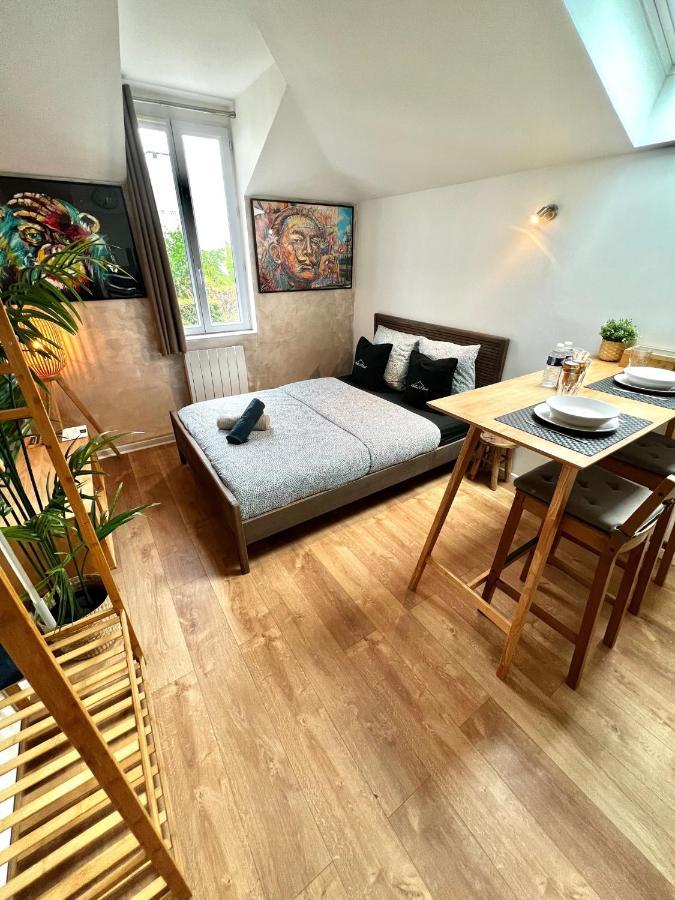 Studio Douillet Hypercentre 12 Min De Paris Enghien-les-Bains Luaran gambar